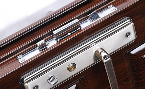 新邵24小时上门开锁公司