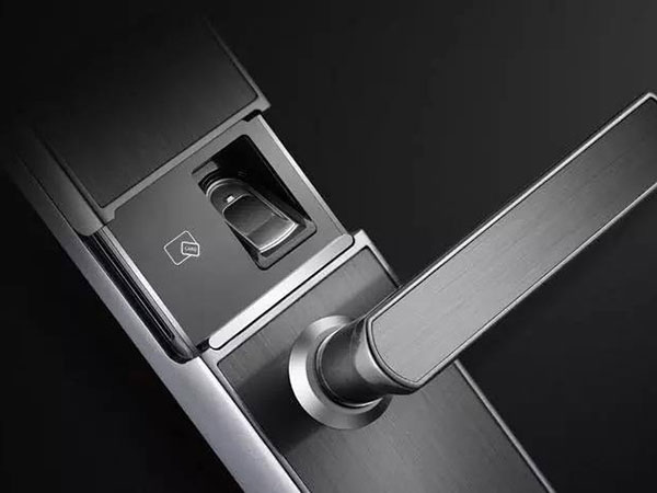 新邵24小时上门开锁公司